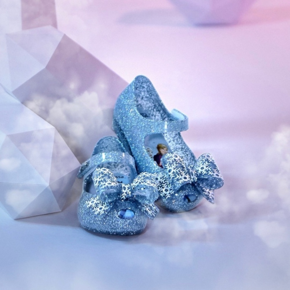 Mini Melissa Frozen BRAND NEW